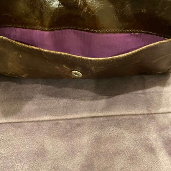 TANO Chicklit Crinkle Large Leather Wallet Clutch - Picture 9 of 14